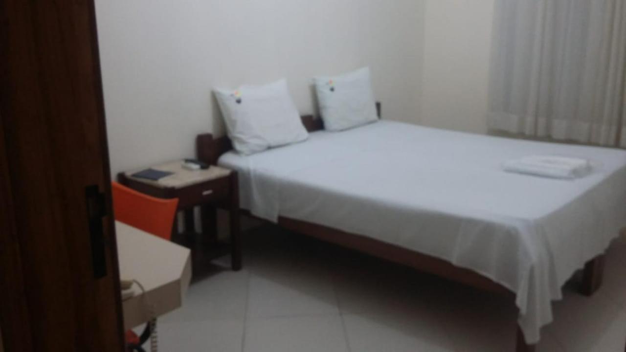 Beija - Flor Hotel Ipiau Buitenkant foto